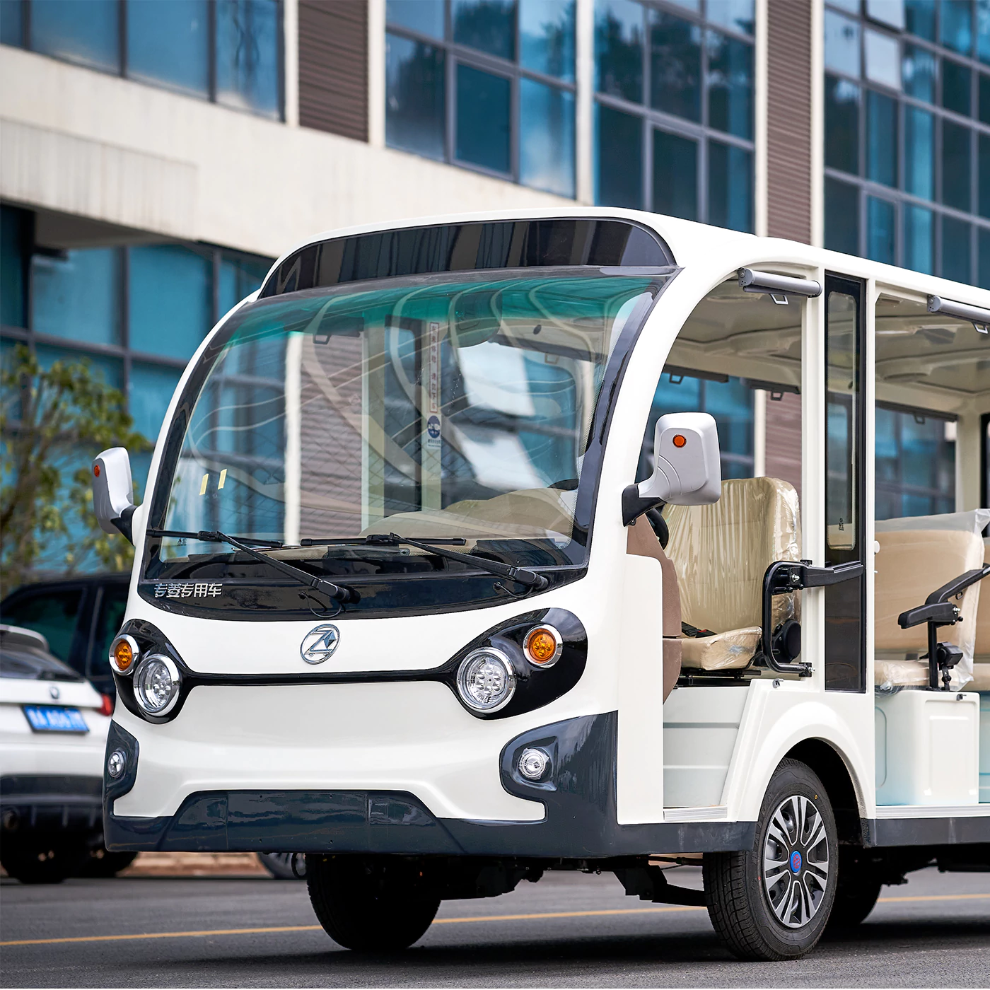 14 Seats Professional Tourist Electric Shuttle 15 14 Seats Professional Tourist Electric Shuttle - Image 2