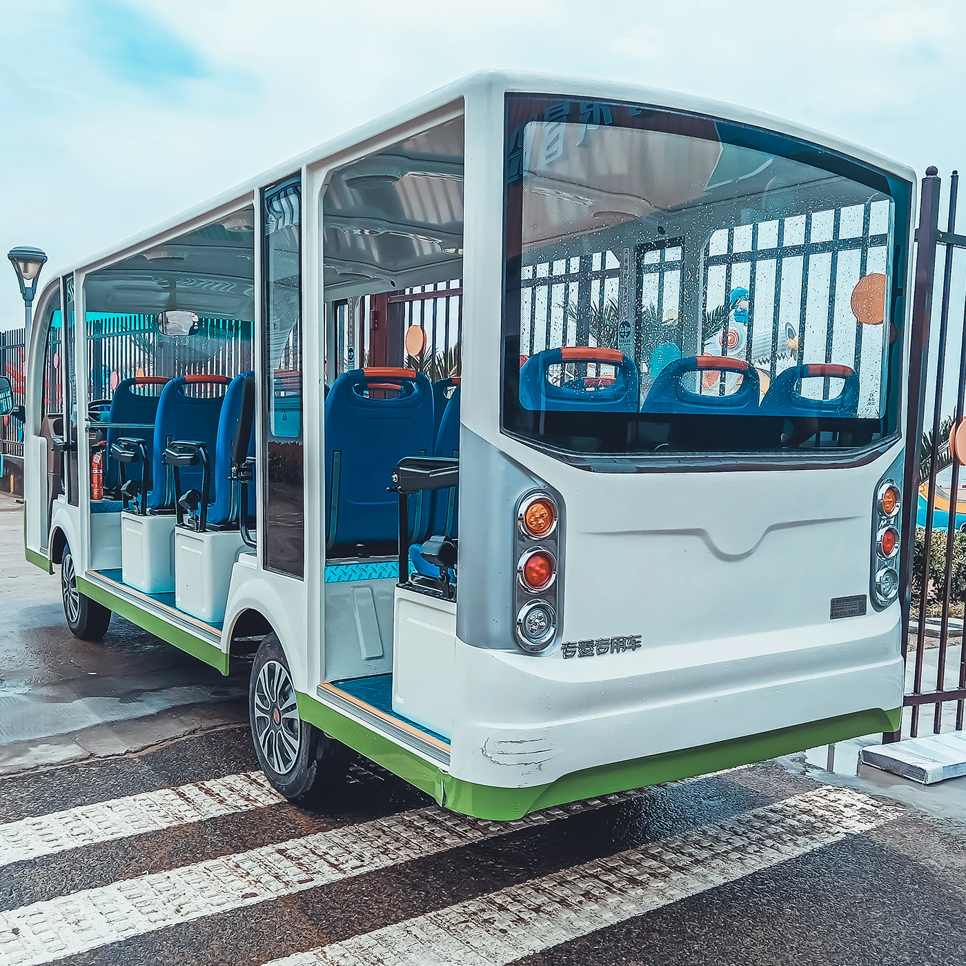 17 Seats Electric Passenger Car 17 17 Seats Electric Passenger Car - Image 4