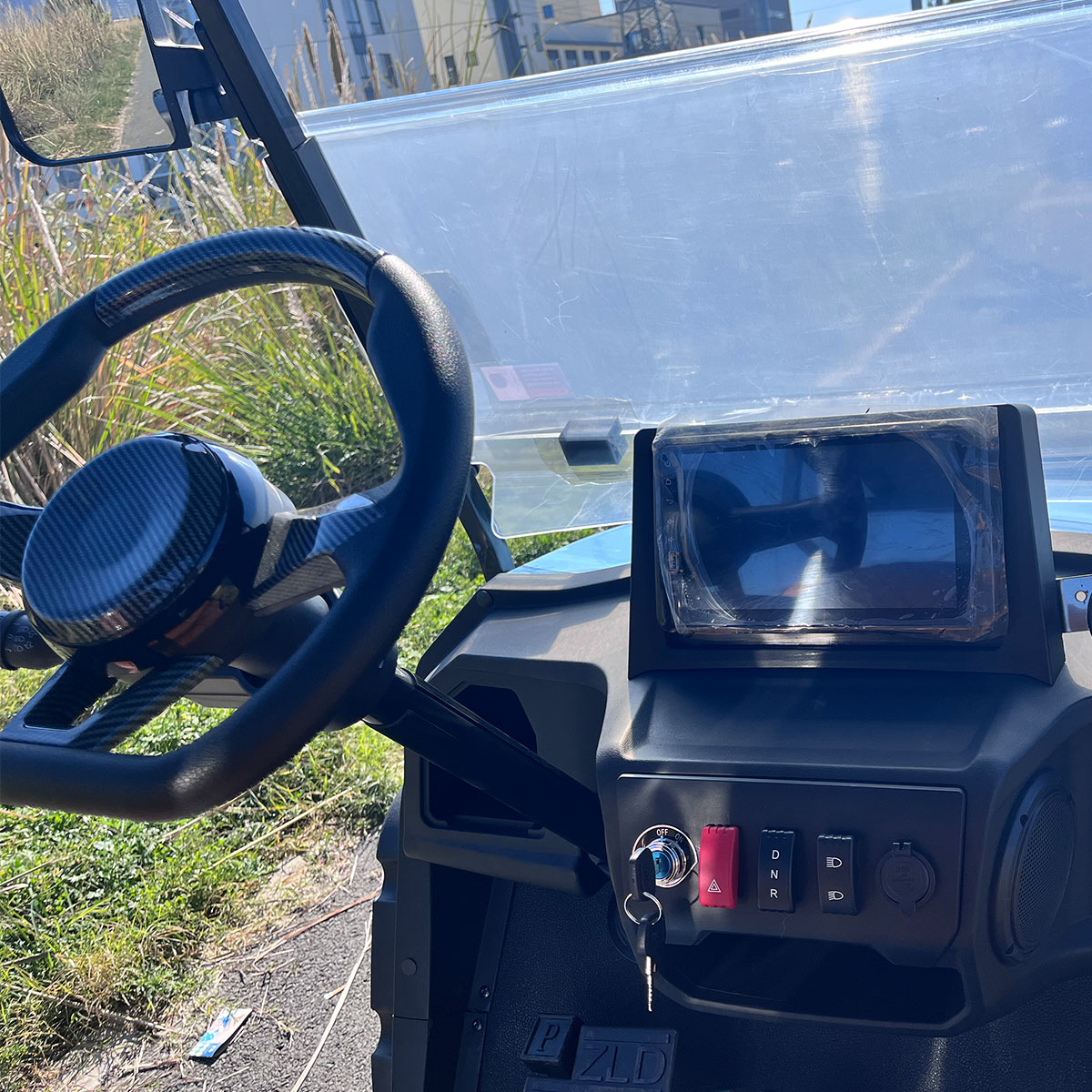 4 Passenger Utility Street Legal Golf Cart 18 Steering wheel and Dashboard